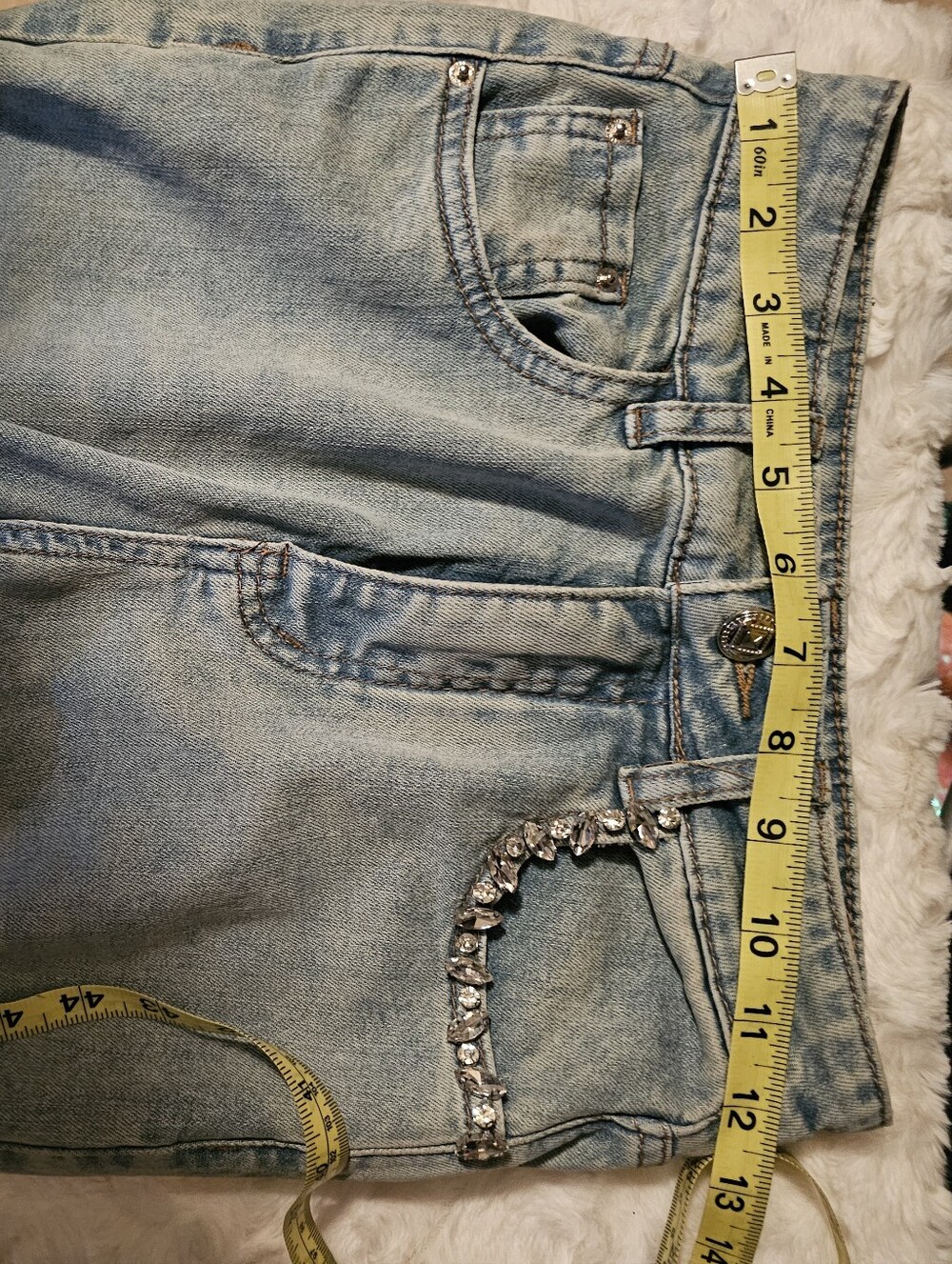 Peekskill Light Wash Wide‑Leg Crystal Heart Jeans – Size S - Picture 10 of 10